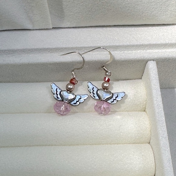 Handmade Pink Heart Wings Angel Earrings Glass & Faux Pearls Dainty Silver Tone - Picture 4 of 8